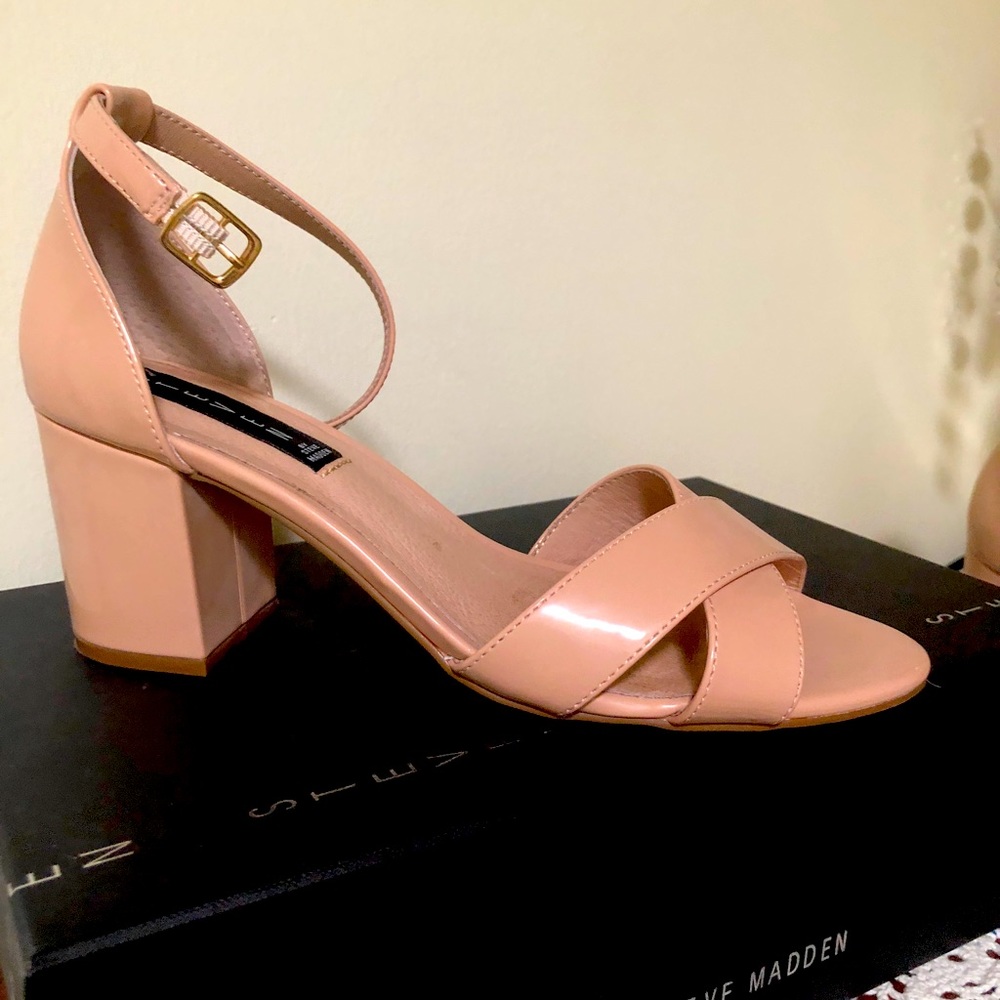 Steve Madden Blush Patent Leather Block Heel Sandals 7.5